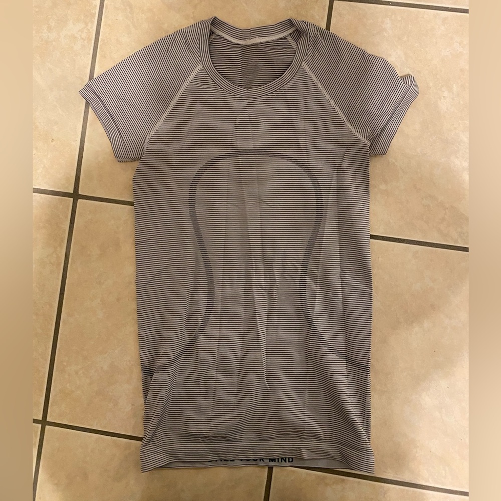 Lululemon swiftly tech